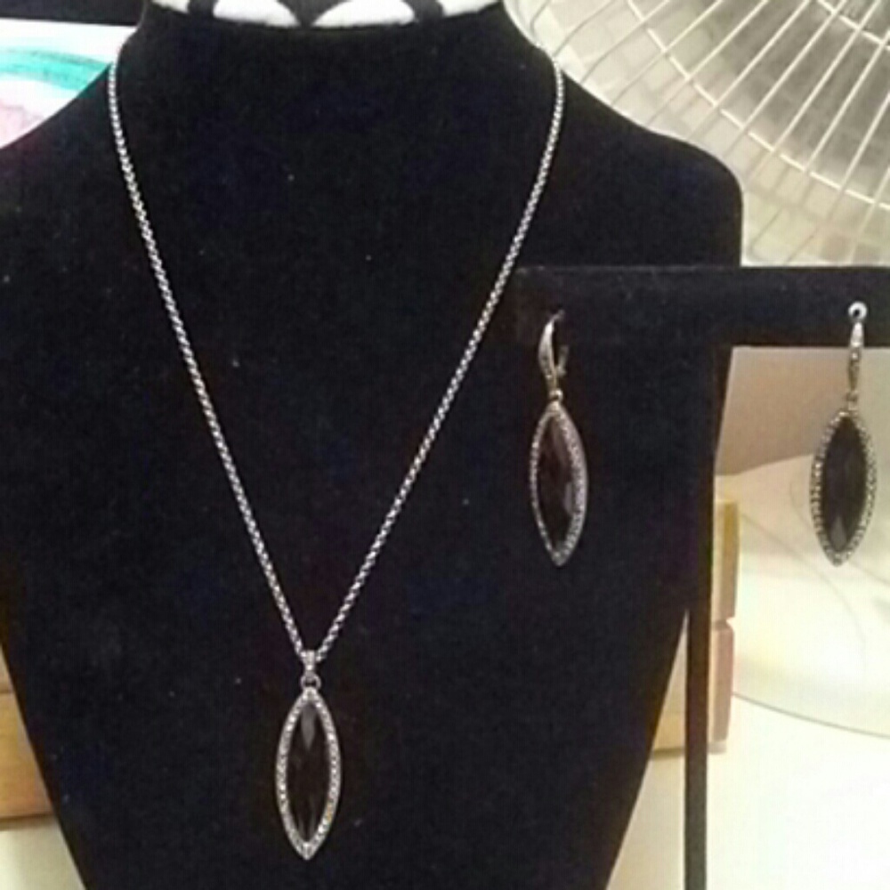 JUDITH JACK NECKLACE AND EARRINGS